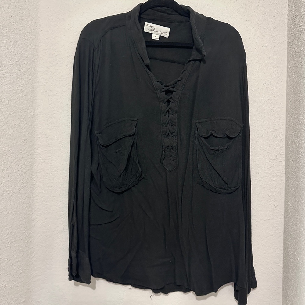 Vintage Havana black lace up top